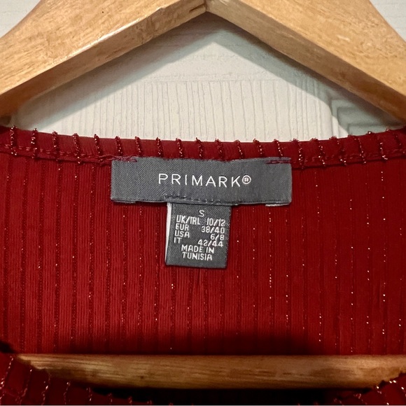 ❤️🍒Red - Primark - sparkly long sleeve✨✨ - Picture 3 of 8